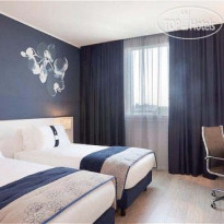 Holiday Inn Milan Nord - Zara 