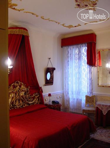 Hotel photo Casa alla Fenice 3*