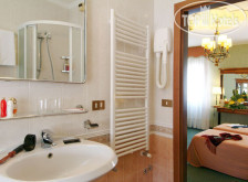 BW Premier Collection CHC Continental 4*