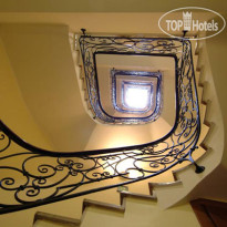 Suites Torre Dell'Orologio Лестница