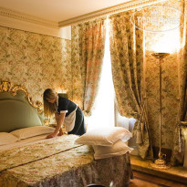 Suites Torre Dell'Orologio Номер