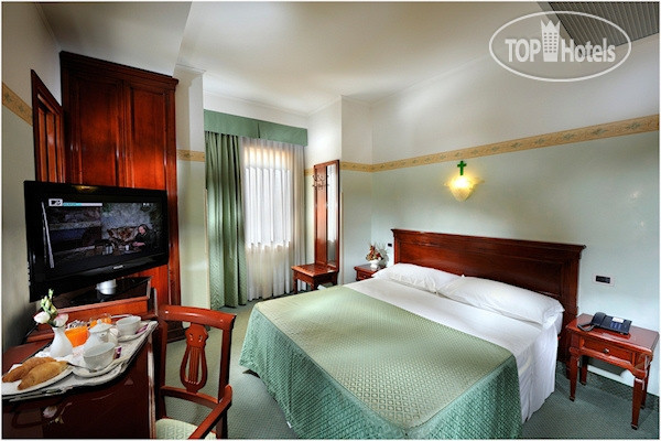 New photos from tourists Russo Palace 4*