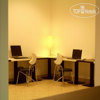 New Moon Resort & Hostel