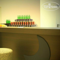 New Moon Resort & Hostel