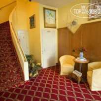 Cinque Giornate Холл