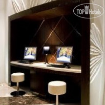 Crowne Plaza Интернет-точка