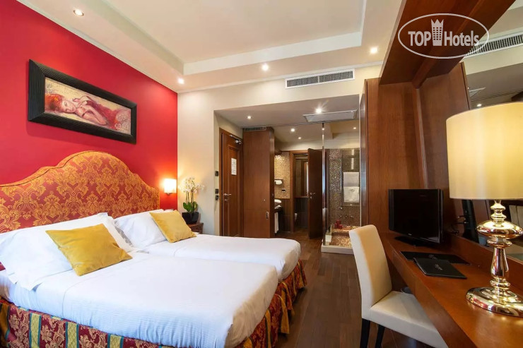 Hotelier's photos Silver 4*