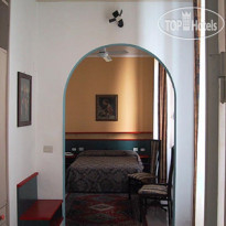 HHB Hotel (closed)