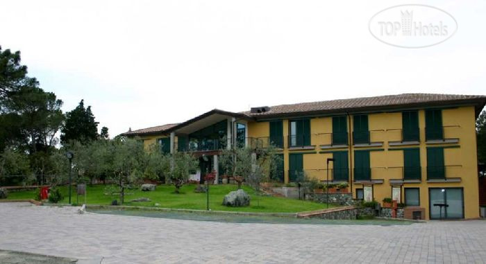 New photos from tourists Villa Cesi 3*