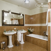 All Suite Palazzo Magnani Feroni