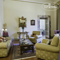 All Suite Palazzo Magnani Feroni Deluxe Suite