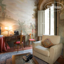 All Suite Palazzo Magnani Feroni Junior Suite