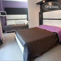 Golden Hotel 