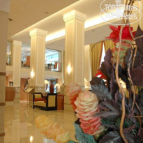 Renaissance Naples Hotel Mediterraneo