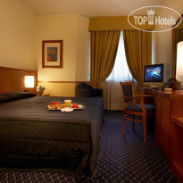 Pacific Hotel Fortino