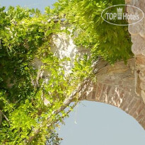 Byblos Art Hotel Villa Amista Парк