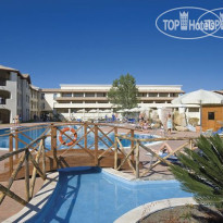 Cala della Torre Resort