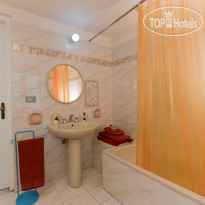 Palazzo Lungarini B&B b&b on eof the bathrooms