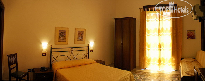 New photos from tourists Ruggiero VII