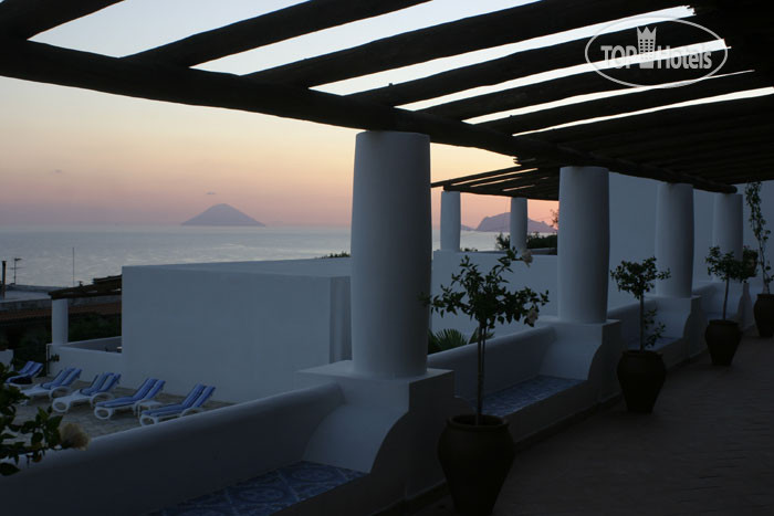 New photos from tourists Principe Di Salina 4*
