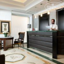 Duca DAlba Hotel Вестибюль