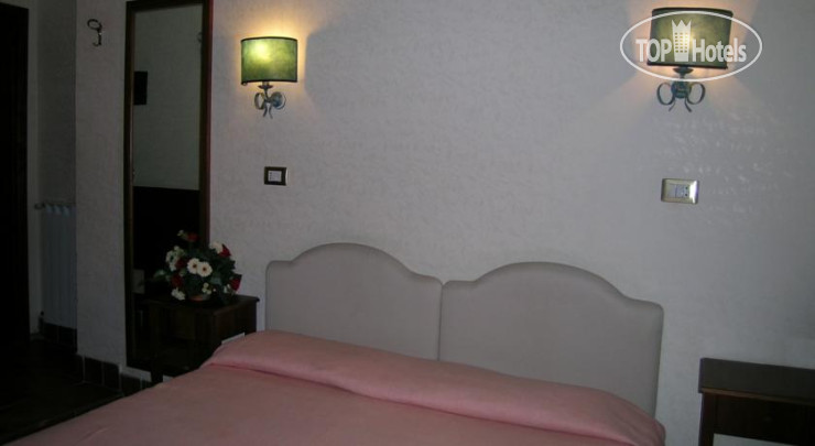 New photos from tourists Antico Borgo Di Trastevere 2*