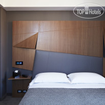 The Building Hotel