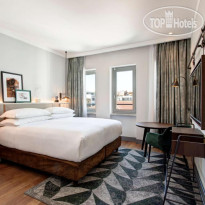 DoubleTree by Hilton Rome Monti 