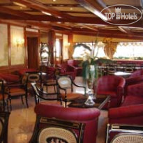 Champagne Palace