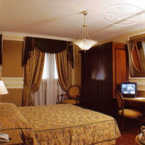Champagne Palace
