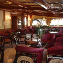 Champagne Palace
