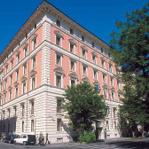 Luxe Rose Garden Hotel Roma 4*