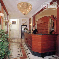 Raeli Hotel Siracusa Ресепшн