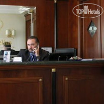 Aurelius Art Gallery Hotel 