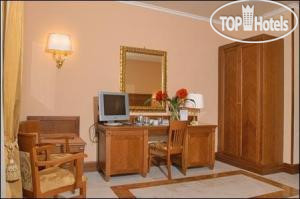New photos from tourists Alimandi Vaticano 4*