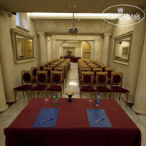 Room Select Via Veneto Конференц-зал