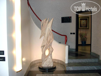 New photos from tourists The Spring House Hotel Rome Vatican, Tapestry Collection Hilton 4*
