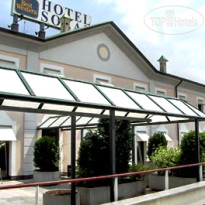 The Spring House Hotel Rome Vatican, Tapestry Collection Hilton 