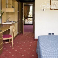 Petra Hotel & Residence
