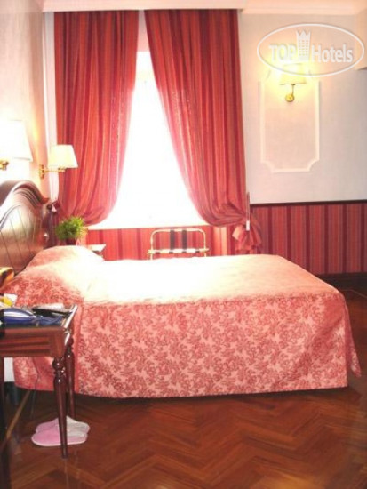 Hotel photo Re Luxury Accomodation 3*
