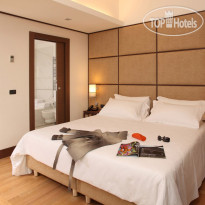 The Independent Hotel