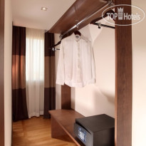 The Independent Hotel