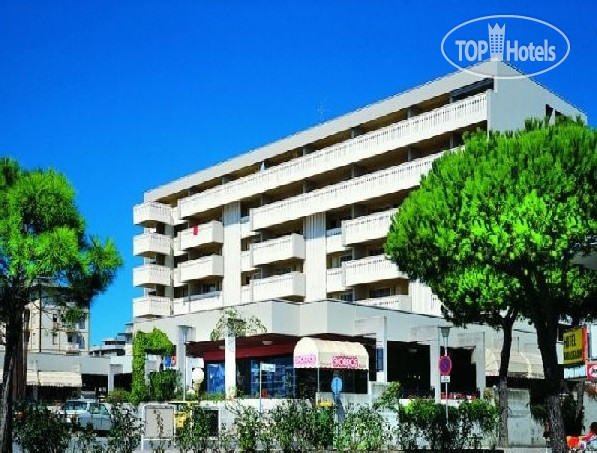 Hotelier's photos Skorpios APT