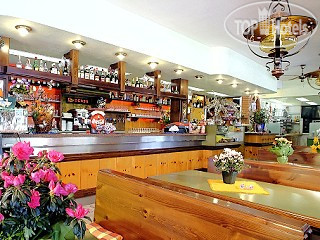 New photos from tourists Alla Pergola 2*