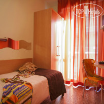 Polo Hotel single room