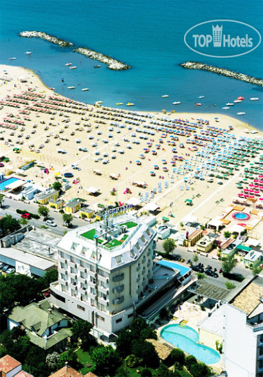 New photos from tourists Nettuno 3*