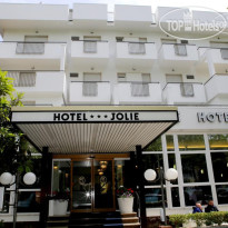Jolie Hotel