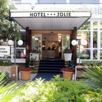 Jolie Hotel