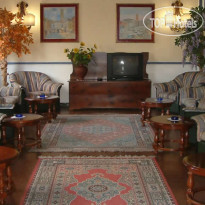 Milano Helvetia Hotel Вестибюль