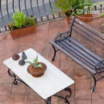 M Suites Sorrento